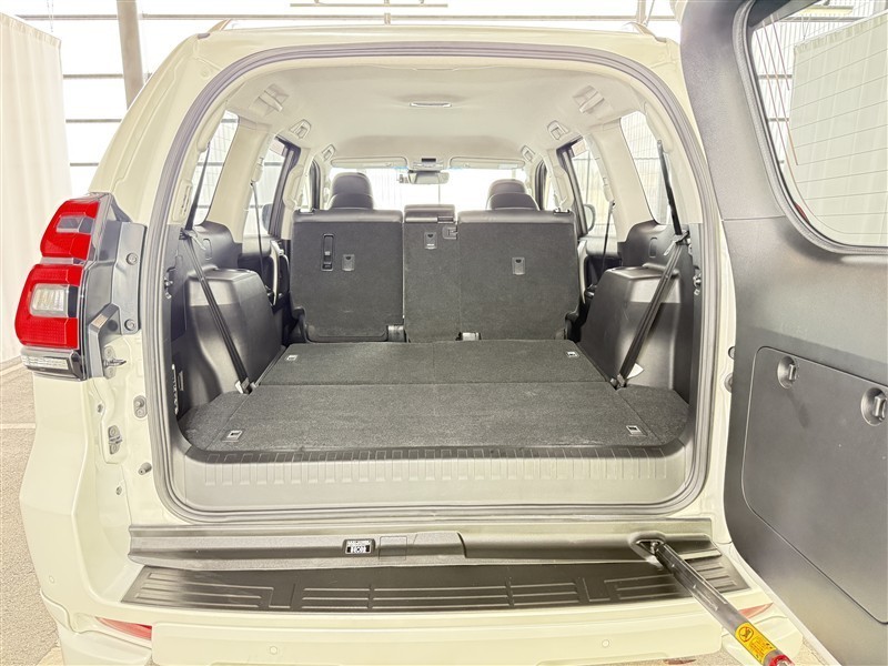 ランクル プラド TX L（065010852196）の中古車 | トヨタ認定中古車
