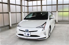 プリウス A ツーリングセレクション