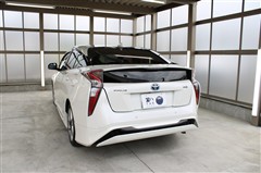 プリウス A ツーリングセレクション