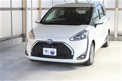 トヨタ シエンタHV ファンベース G