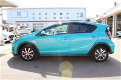 アクア クロスオーバー