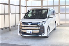 ノア HEV S-Z E-Four