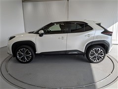 ヤリスクロス HV Z