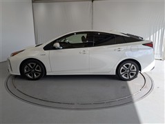 プリウス S ツーリングセレクション