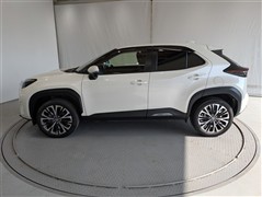 ヤリスクロス HV Z