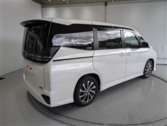 ヴォクシー HV S-Z