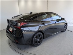 プリウス Sツーリングブラックエテ