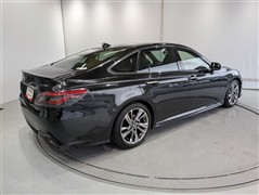 クラウン HV RS アドバンス