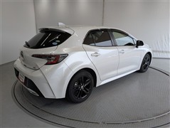 カローラスポ HV G スタイル