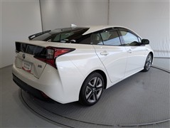 プリウス S ツーリングセレクション