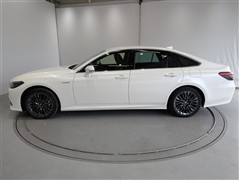 クラウン HV S スポーツスタイル