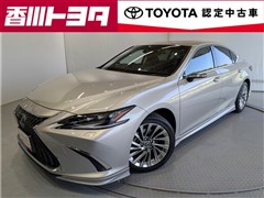 ES300h バージョンL