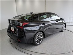 プリウス A プレミアムツーリング