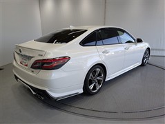 クラウン HV RS アドバンス