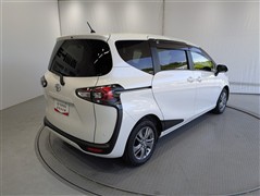 シエンタ ファンベース G クエロ