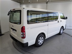 ハイエースバン DX 2.8Dヒョウシ