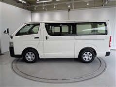 ハイエースバン DX 2.8Dヒョウシ