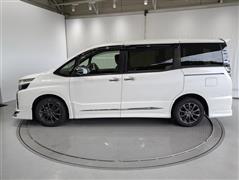 #ヴォクシー HV ZS キラメキ