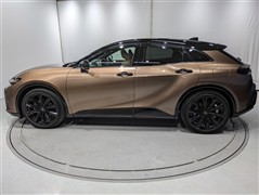 クラウン スポーツ Z (HEV)