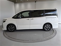 ヴォクシー ZS キラメキ2