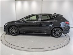 #カローラツーリング ダブルバイ