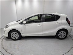 アクア G ブラックソフトレザーセレ