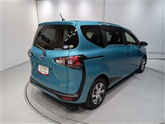 シエンタ  HV G クエロ