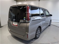 エスクァイア HV GI