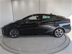 プリウス A ツーリングセレクション