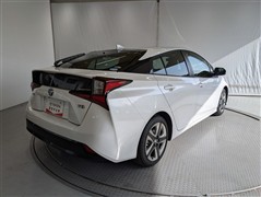 #プリウス S ツーリングセレクショ