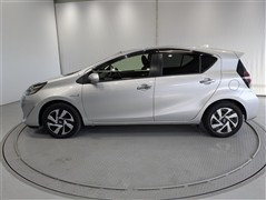 #アクア S スタイルブラック