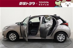 ヤリス ハイブリッド G