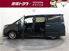 ヴォクシー HEV ZS キラメキ 3