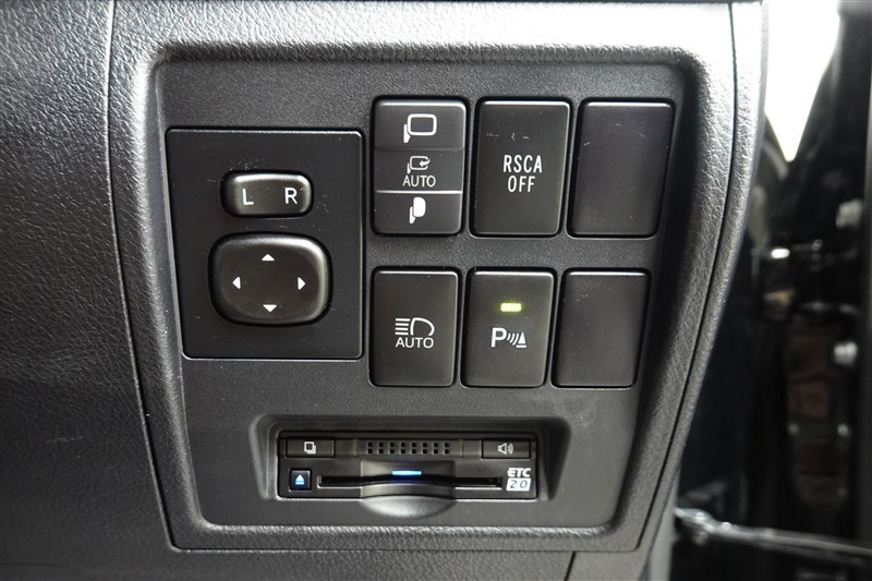 ランドクルーザー200 ZX（073011077820）の中古車 | トヨタ認定中古車