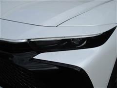 クラウン クロスオーバー Gアドバ