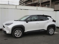 ヤリスクロス HV G