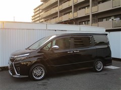 ヴォクシー ハイブリッド ZS