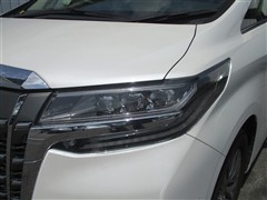 アルファード エグゼラウンジ