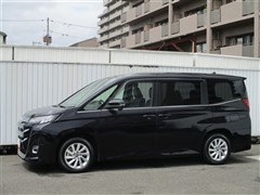 ノア ハイブリッド Z