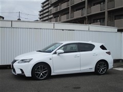 CT200h Fスポーツ