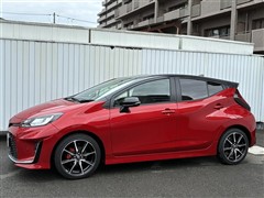 アクア GR スポーツ