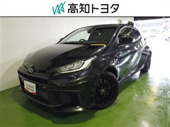 ヤリス