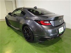 GR 86