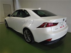 IS300h ヒョウジュンシャ