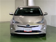 プリウス A