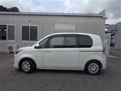 スペイド F