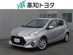 トヨタ アクア G