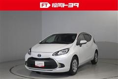 トヨタ　アクア G