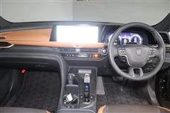 クラウンクロスオーバー RSアド