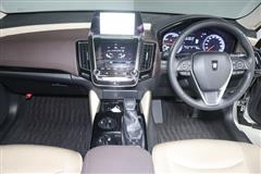 クラウン HEV S Cパッケージ